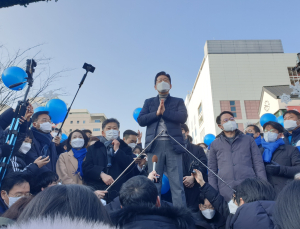 이재명 “난 민주주의자… 상대가 진정한 포퓰리스트”