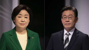 ‘심상정’에 고개 숙인 이재명… “위성정당 창당 미안해”