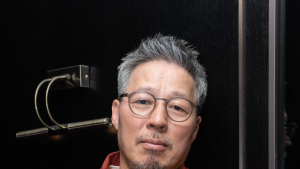 천명관 감독 “‘뜨거운 피’ 연출, 아이러니한 경험”