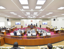 공주시의회, 제233회 임시회 폐회... 긴급 재난지원금 등 추경 9,560억원 확정