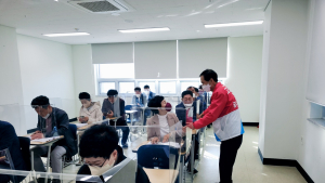 국민의힘 충남 광역-기초의원 후보, 공주대 고사장에서 '기초자격평가 시험' 치러 