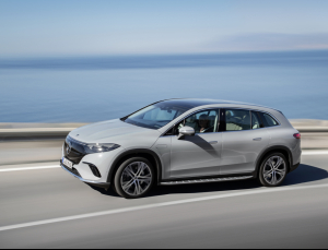 벤츠, 럭셔리 전기 SUV ‘더 뉴 EQS’ 세계 최초 공개…600km 주행 가능