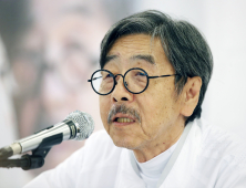 문화계 별이 지다… 소설가 이외수 별세