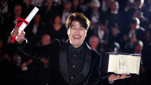 칸 물들인 한국영화… 송강호 주연상·박찬욱 감독상