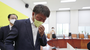 ‘참패’ 정의당, 눈물의 반성문
