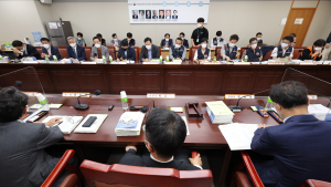 ‘尹공약’ 최저임금 업종별 구분 무산…노사 모두 불만