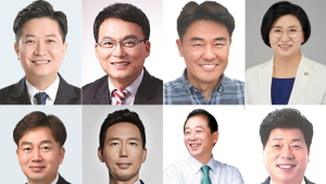 민주당 전주을지역위원장, 국회의원 재선거 겨냥 후보들 대거 몰려