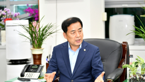 서남용 완주군의회 의장, “군민과 소통하는 의회”