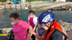 통영 욕지면 상노대서 응급환자 발생...해경 긴급 이송