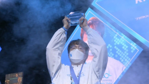 ‘철권계의 GOAT’ DRX ‘무릎’ 배재민, EVO 2022 우승