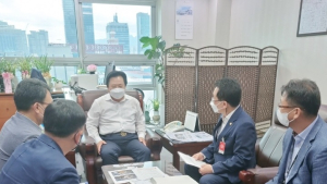 남원시의원들, 국회 보건복지위 여당 간사에 ‘공공의대 설립 법안 통과’ 촉구