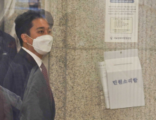 ‘정진석 비대위 효력정지’ 가처분 심문, 28일로 연기
