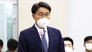 최정우 포스코 회장, 국감서 '힌남노' 침수 집중 질타