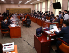‘윤석열차’에 치인 문체위 국감…게임은 또 패싱?