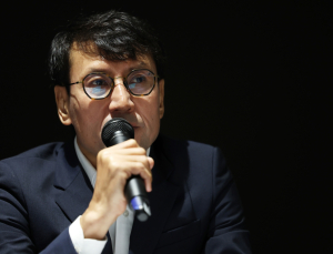 카카오 홍은택이 감당할 짐들