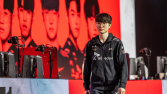 T1-RNG전 2세트, 희비 가른 ‘미드 차이’
