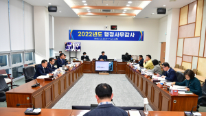완주군의회 행정사무감사서 ‘불법건축물 단속 강화’ 요구