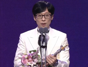 ‘골때녀’·‘미우새’ 웃은 ‘SBS 연예대상’… 승자는 유재석
