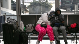 “한 달새 두 번 취소”…美 전산망 마비로 항공운항 올스톱