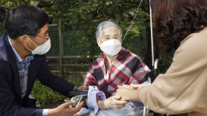 설 연휴 요양병원 계신 부모님 만나려면
