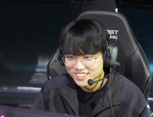 감독도 의아한 KT 롤스터 경기력, 우승후보 젠지 상대로는? [LCK] 