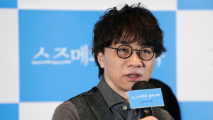 “‘스즈메의 문단속’, 韓 관객도 힘 얻길 바라죠”