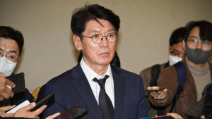 이강철 감독 “죄송하다는 말 밖에…비난은 나에게만”