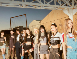 트와이스, 빌보드 200 2위…자체 최고 기록
