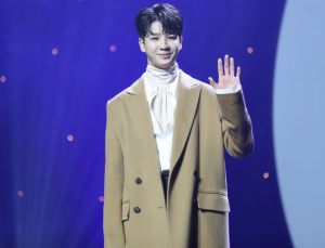 정동원, 오토바이 몰다 도로교통법 위반
