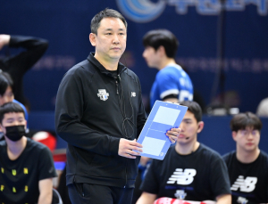 패배에도 웃은 최태웅 감독 “오늘 경기, 팀의 큰 유산될 것”