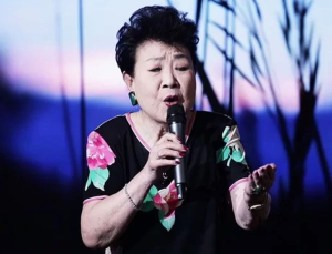 “혼 바쳐 노래한 가수”…시대 아픔 위로한 현미 