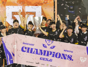 젠지, T1 꺾고 LCK 스프링 우승 트로피 차지