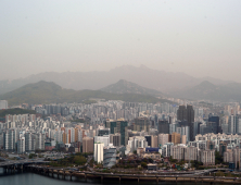 미세먼지에 갇힌 서울... 14일부터 차차 사라져