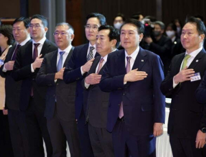 반도체법·IRA 숙제 안은 방미사절단…“재계총수 다 모였다”