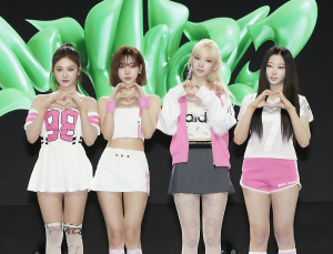 이수만 없는 에스파 “마음껏 한풀이” 