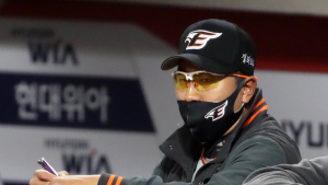 한화 이글스, 수베로 감독 경질…새 사령탑에 최원호 퓨처스 감독