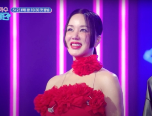 의사 가운 벗는 엄정화, 다음 행선지는 무대