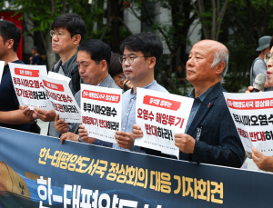 “몸에 이상 땐 1억”… 결론 없는 日 오염수 논쟁