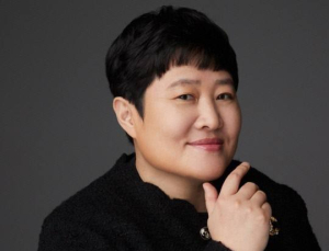 ‘졸피뎀 불법 처방’ 권진영 후크 대표, 검찰 송치