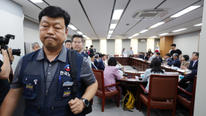 최저임금 법정 심의 기한 넘기나…노동계 복귀 여부 미지수