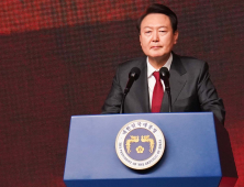北 미사일 도발에…尹대통령 긴급 NSC 상임위 주재