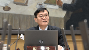 금통위, 기준 금리 3.5%로 4회 연속 동결