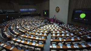 ‘비명계’ 포함 민주당 의원 31명 “불체포특권 포기” 선언