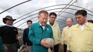 '2~3배 노력하겠다' 이상민 장관 업무 복귀