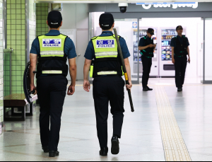 보안인력 추가 배치…흉기난동에 유통업계 ‘긴장’