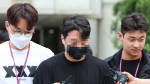 압구정 롤스로이스 사고 운전자 구속…“증거인멸 우려”