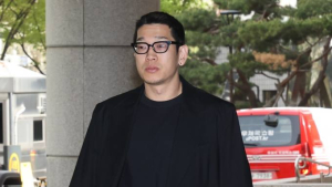 ‘불법 촬영’ 래퍼 뱃사공, 징역 1년 확정