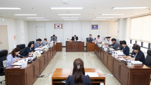 군산시의회, 제2회 추가경정 예산안 예결위 심의 돌입