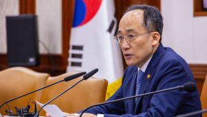 추경호 “유류세 인하 10월 지나서 추가 연장 검토”