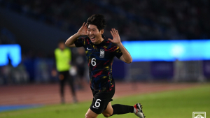 소림 축구 잠재웠다…한국 축구, 중국 꺾고 4강